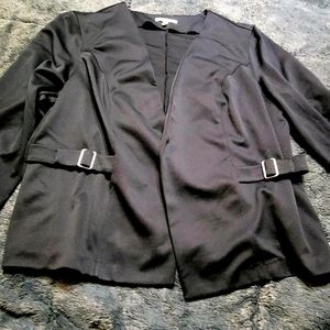 Ruched sleeve open front black blazer